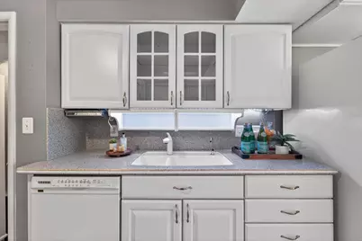 1509 E Stadium Boulevard, Ann Arbor, MI 48104 - Photo 21