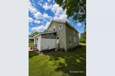 47 Frisbie Avenue, Battle Creek, MI 49037 - Photo 9