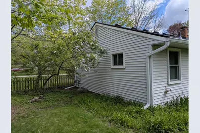 7852 State Street, Brighton, MI 48116 - Photo 9