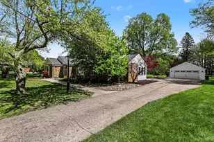 756 N Kalamazoo Ave, Marshall, MI 49068 - Photo 35