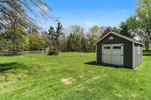 756 N Kalamazoo Ave, Marshall, MI 49068 - Photo 39