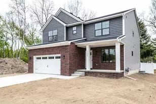 11200 Tremont Ln, Plymouth, MI 48170 - Photo 3