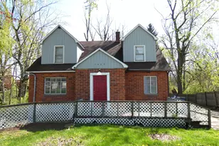 1627 Ogden Ave, Benton Harbor, MI 49022 - Photo 1