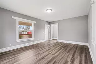 2008 E Stockbridge Ave, Kalamazoo, MI 49001 - Photo 7