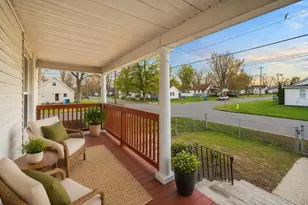 2008 E Stockbridge Ave, Kalamazoo, MI 49001 - Photo 3