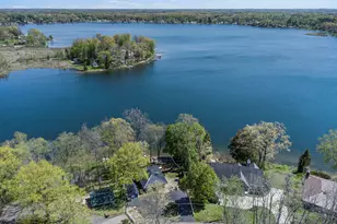 13872 Fineview Bluff Dr, Battle Creek, MI 49017 - Photo 45