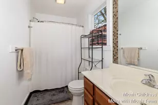 40 E Maple St NE, Cedar Springs, MI 49319 - Photo 21
