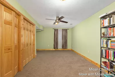 40 E Maple Street NE, Cedar Springs, MI 49319 - Photo 23