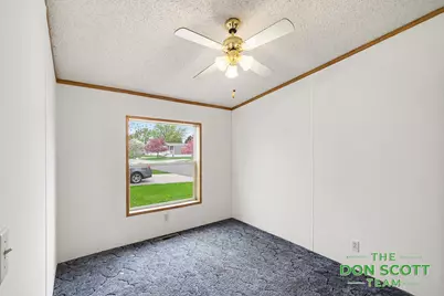 3567 Hollyfield Drive, Cedar Springs, MI 49319 - Photo 11