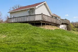 5655 Pingree Rd, Howell, MI 48843 - Photo 3