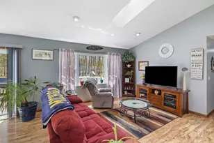 17148 Seneca Ct, Howard City, MI 49329 - Photo 7
