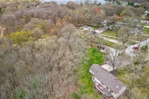 17148 Seneca Ct, Howard City, MI 49329 - Photo 3