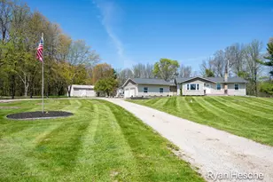 4837 Bancroft Ave SE, Lowell, MI 49331 - Photo 37