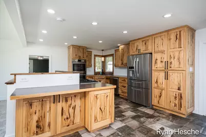 4837 Bancroft Avenue SE, Lowell, MI 49331 - Photo 9