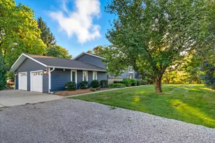 6355 Waters Rd, Ann Arbor, MI 48103 - Photo 3