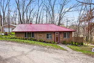 880 W Lincoln Ave, White Cloud, MI 49349 - Photo 3