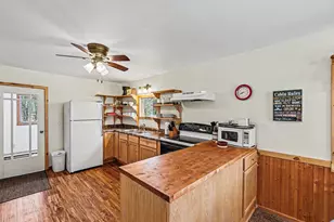 880 W Lincoln Ave, White Cloud, MI 49349 - Photo 9