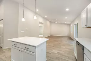 18342 Loganwood Trail, Battle Creek, MI 49014 - Photo 7