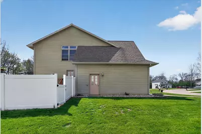 3849 Thorncrest Drive, Jackson, MI 49203 - Photo 3
