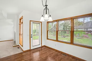 6774 Lockmill Rd, Temperance, MI 48182 - Photo 11