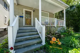 911 Lake Blvd, Saint Joseph, MI 49085 - Photo 3