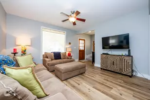911 Lake Blvd, Saint Joseph, MI 49085 - Photo 9