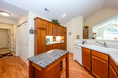 2848 Villa Lane, Benton Harbor, MI 49022 - Photo 15