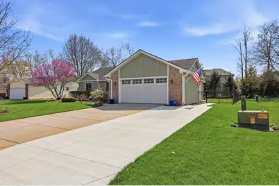 3111 Smugglers Ridge, Commerce Township, MI 48390 - Photo 3