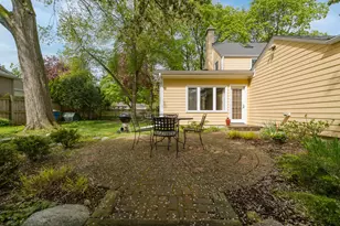 2801 Duchess Dr, Kalamazoo, MI 49008 - Photo 37