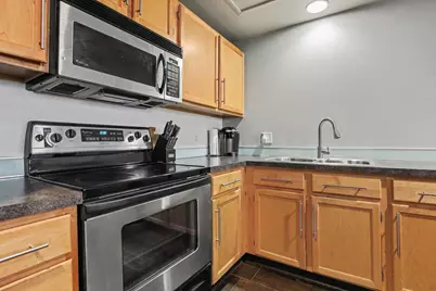 600 Monroe Avenue NW #409, Grand Rapids, MI 49503 - Photo 11