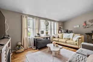 214 Morningside Dr, Battle Creek, MI 49015 - Photo 9