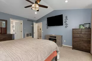 7641 Turrillium Ln, Waterford, MI 48327 - Photo 19