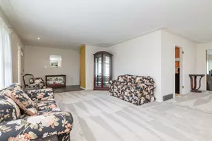 235 Central St, Battle Creek, MI 49017 - Photo 7