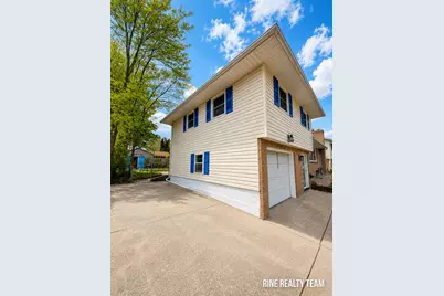 2200 Rossiter Place, Lansing, MI 48911 - Photo 5