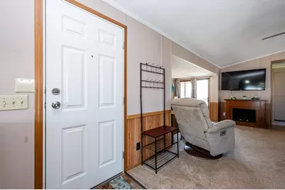 1153 W Glenlord Road #62, Saint Joseph, MI 49085 - Photo 5