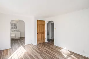 3611 Homewood Ave, Lansing, MI 48910 - Photo 9