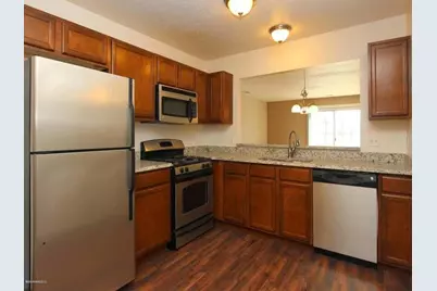4057 Rivertown Lane SW, Wyoming, MI 49418 - Photo 9