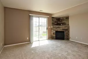 4057 Rivertown Ln SW, Wyoming, MI 49418 - Photo 11