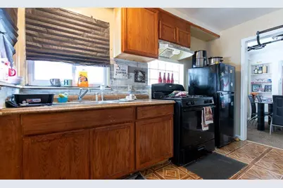 9570 Westwood Street, Detroit, MI 48228 - Photo 7