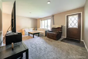 75 Old Mill Dr, Holland, MI 49423 - Photo 5