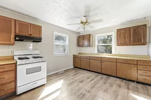 17 S Willard St, New Buffalo, MI 49117 - Photo 5