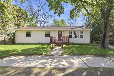 17 S Willard Street, New Buffalo, MI 49117 - Photo 1