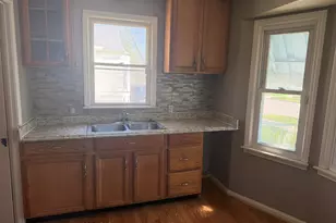 19421 Elkhart St, Harper Woods, MI 48225 - Photo 3