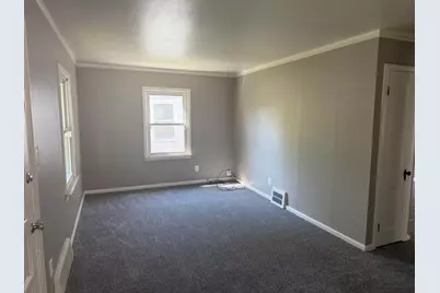 19421 Elkhart Street, Harper Woods, MI 48225 - Photo 7