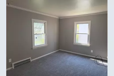 19421 Elkhart Street, Harper Woods, MI 48225 - Photo 13