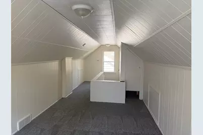 19421 Elkhart Street, Harper Woods, MI 48225 - Photo 15