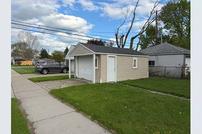 22864 Piper Avenue, Eastpointe, MI 48021 - Photo 3