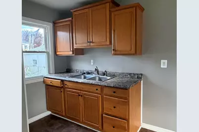 22864 Piper Avenue, Eastpointe, MI 48021 - Photo 7