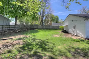 241 Woodward St, Zeeland, MI 49464 - Photo 11