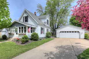 241 Woodward St, Zeeland, MI 49464 - Photo 1